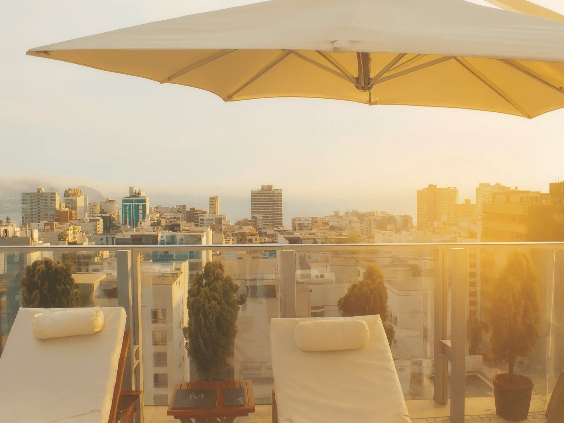 Terraza con vista a Miraflores